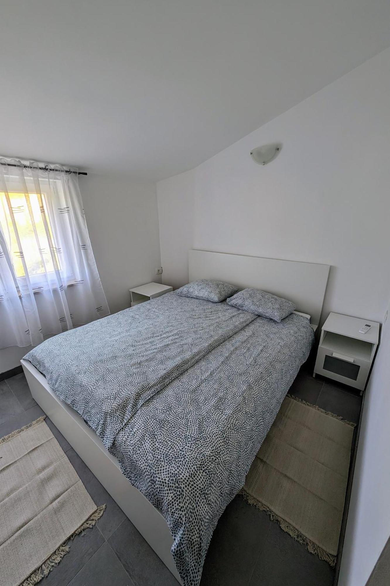 Apartment T&T